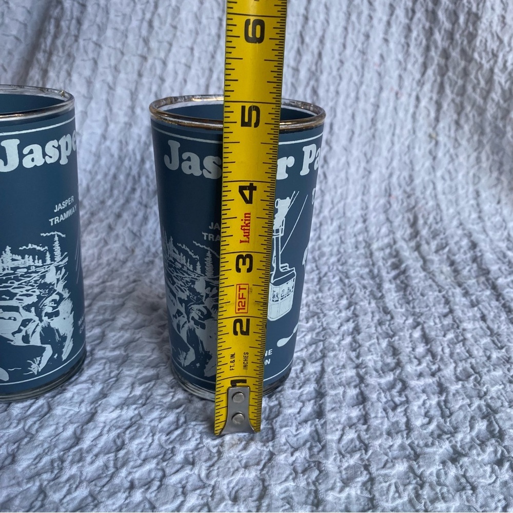 Vintage‎ Barware glasses Jasper Park Alberta Canada souvenir tumblers - Picture 5 of 8